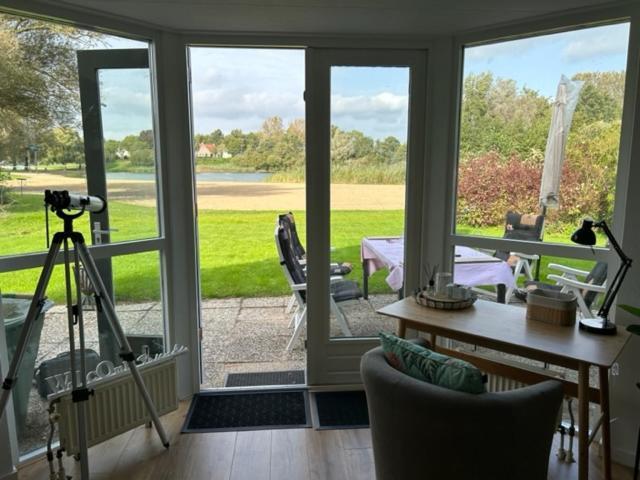 Gezellige Vakantiewoning Aan Het Water In Ewijk - Recreational Only No Workers Buitenkant foto