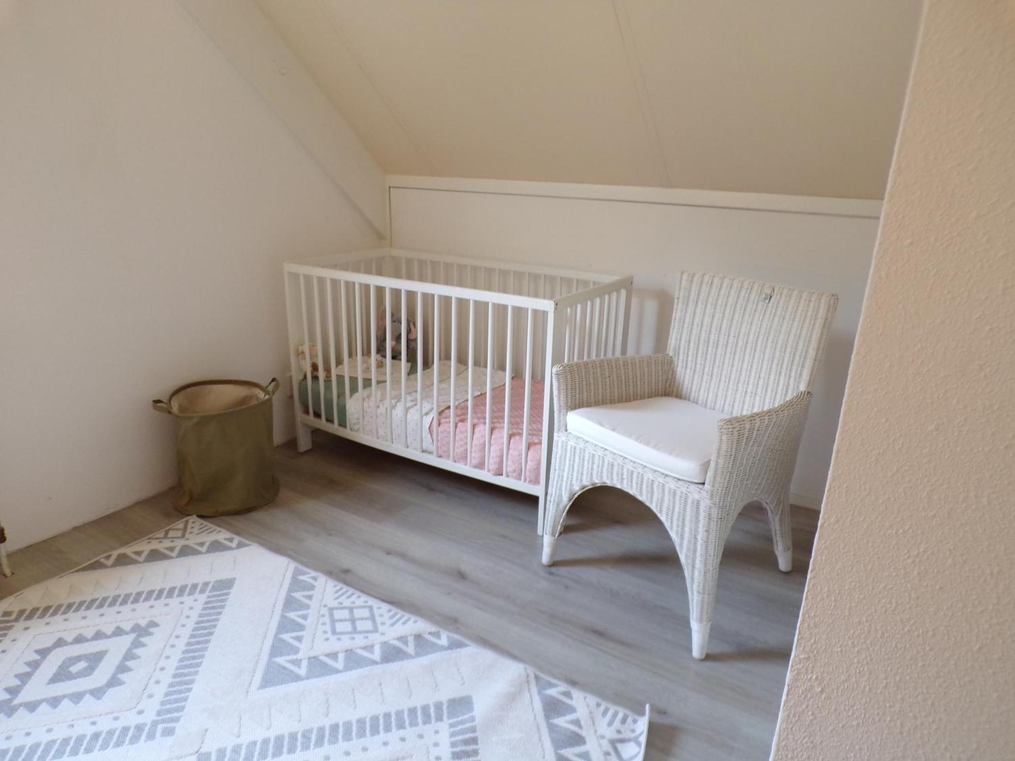 Gezellige Vakantiewoning Aan Het Water In Ewijk - Recreational Only No Workers Buitenkant foto
