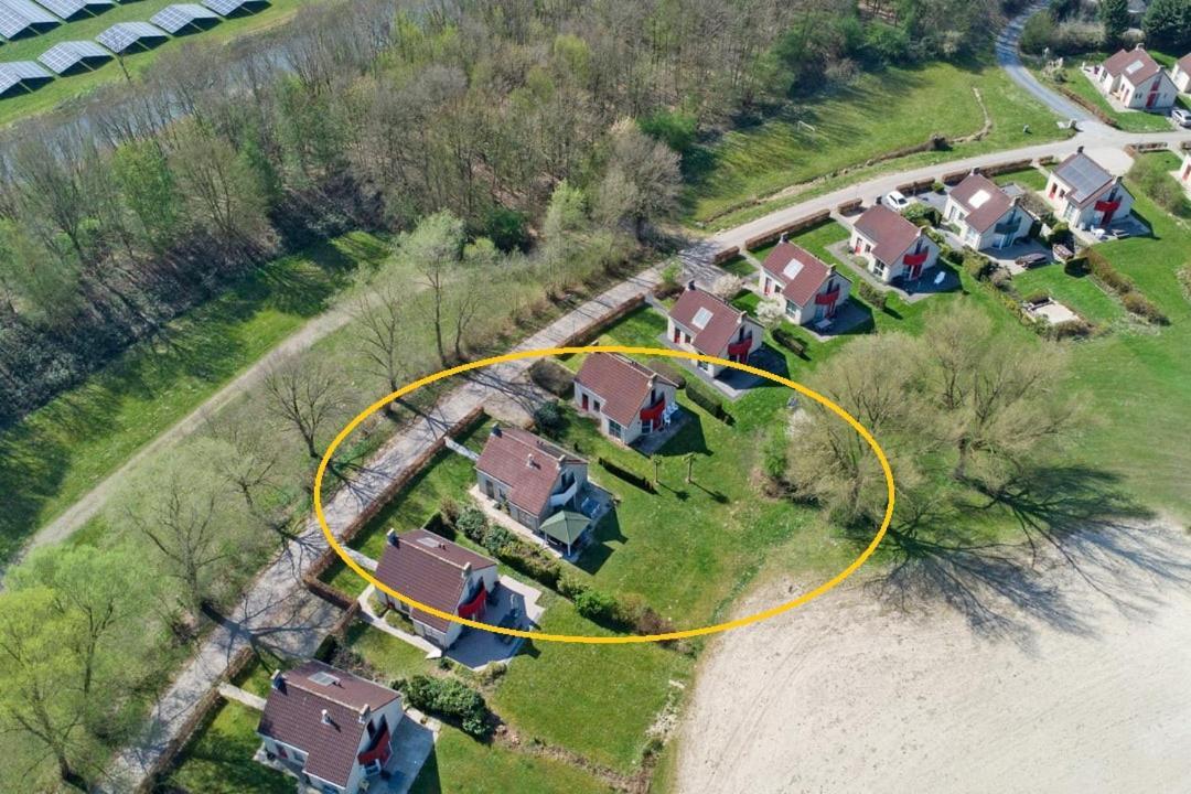 Gezellige Vakantiewoning Aan Het Water In Ewijk - Recreational Only No Workers Buitenkant foto