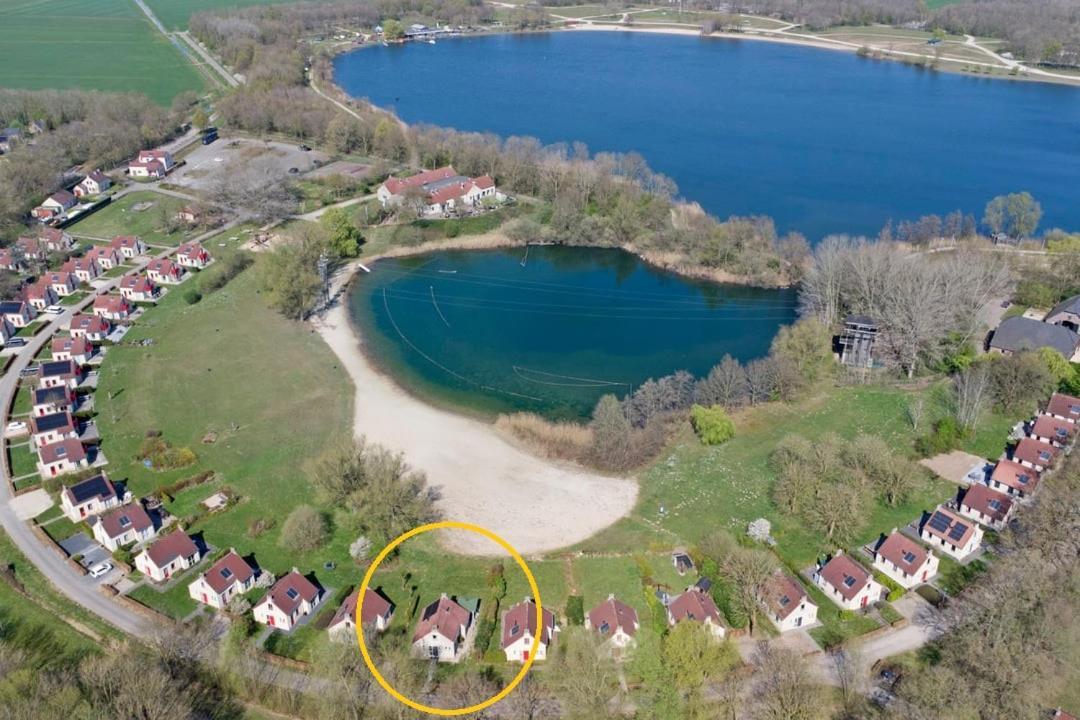 Gezellige Vakantiewoning Aan Het Water In Ewijk - Recreational Only No Workers Buitenkant foto
